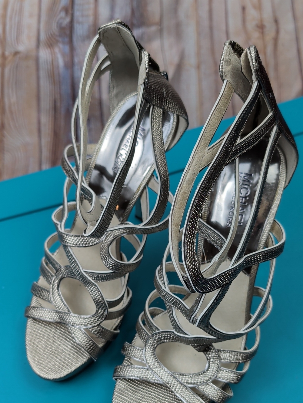 Michael Kors Metallic Gold Strappy High Heels Size 11 - Picture 3 of 7